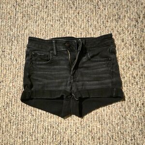 American Eagle Hi-Rise Shortie